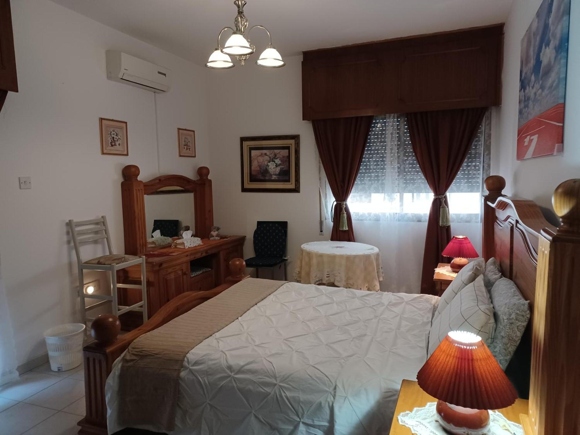 Shared Top 1St Floor Villa Limassol Quarto foto